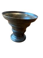 Seau à eau bénite en étain XVIe., Enlèvement ou Envoi