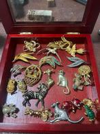 Lot de broches, Handtassen en Accessoires, Broches, Ophalen, Zo goed als nieuw