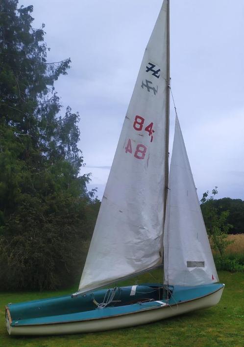 zeilboot 470, Watersport en Boten, Open zeilboten, Gebruikt, Overige typen, 3 tot 6 meter, Polyester, Geen motor, Ophalen