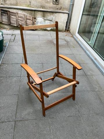 Tuinstoel/zitje om jezelf mee te bedekken beschikbaar voor biedingen