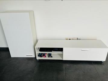 Meuble tv + armoire 
