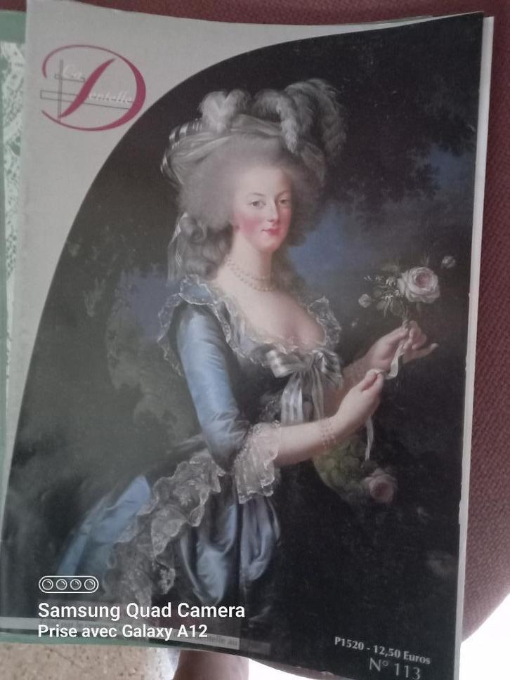 livres et matériels, Boeken, Hobby en Vrije tijd, Gelezen, Borduren en Naaien, Geschikt voor kinderen, Ophalen