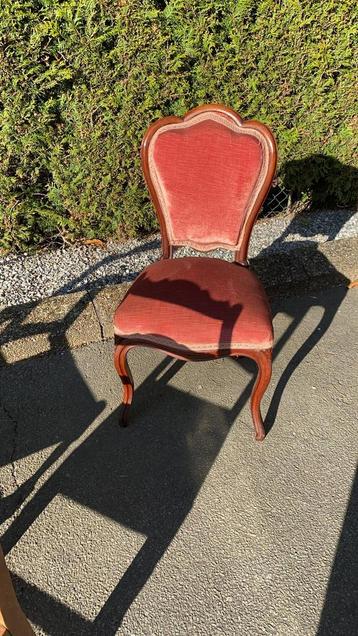 Chaise ancienne Velour rouge