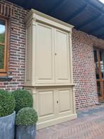 Massief houten buffetkast GRATIS LEVERING, Huis en Inrichting, Kasten | Buffetkasten, Ophalen of Verzenden, Zo goed als nieuw