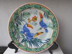 Assiette murale vintage en porcelaine japonaise Toucans dans, Antiquités & Art, Enlèvement ou Envoi