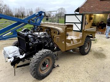 Recherché : revêtement des sièges avant de la Toyota BJ42  disponible aux enchères