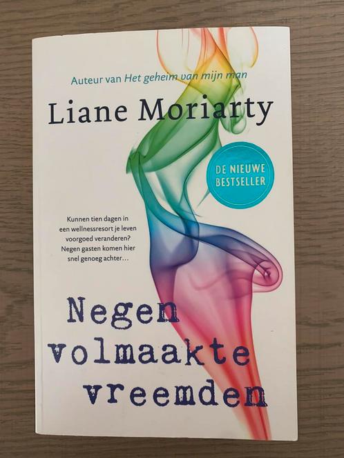 Liane Moriarty - Negen volmaakte vreemden, Livres, Littérature, Comme neuf, Enlèvement ou Envoi