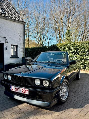BMW 318i Cabrio E30 en parfait état, Autos, Achat, Cabriolet, Tissu, Essence