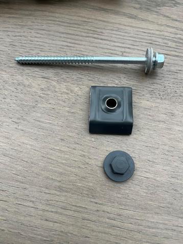 Zelfborende schroeven stalen dakplaten & gevelpanelen beschikbaar voor biedingen