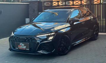 AUDI RS3 TIPTRONIC 2.5 TFSI / BLACK ÉDITION / PANO / LED 