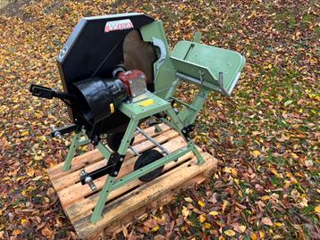Wipzaag, brandhoutzaag afkortzaag, houtzaag, cirkelzaag beschikbaar voor biedingen