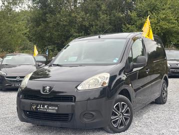 Peugeot PARTNER / 185.000 km / 2015 / Euro 5 / Diesel / TVA beschikbaar voor biedingen