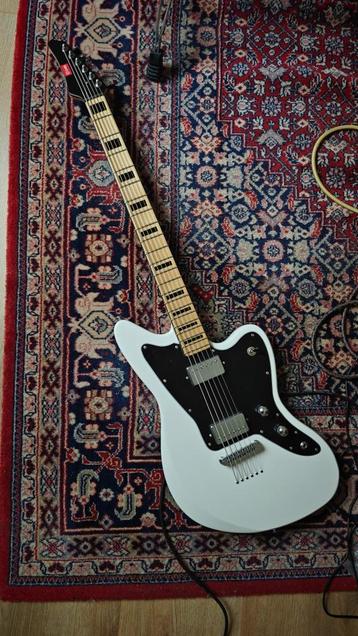 G4M 638 30" Baritone, Enlèvement, Comme neuf, Solid body, Autres marques