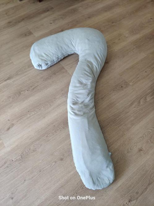 Coussin de maternité et d'allaitement confortable — Support, Enfants & Bébés, Aliments pour bébé & Accessoires, Utilisé, Coussin d'allaitement