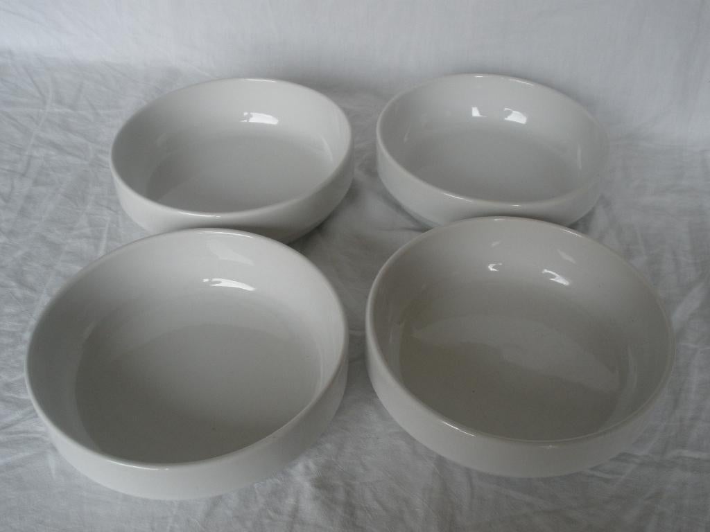 spaghetti kommen, Ophalen, Zo goed als nieuw, Kom(men)