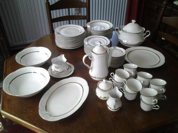 Service de table complet (vaisselle), Antiquités & Art, Antiquités | Services (vaisselle) complet, Enlèvement