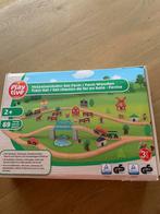 Houten treinbaan, Kinderen en Baby's, Speelgoed | Houten speelgoed, Ophalen, Zo goed als nieuw, Rij- of Hobbelspeelgoed