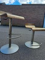 2 design barkrukken, Ophalen, Zo goed als nieuw, 90 cm of meer, In hoogte verstelbaar