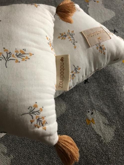 Noukies deken Nobodinoz kussens organic cotton Nieuw, Enfants & Bébés, Couvertures, Sacs de couchage & Produits pour emmailloter