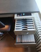 Zeer degelijke metalen bureaus merk BARRO   50 euro per stuk, Huis en Inrichting, Ophalen, Gebruikt, Bureau