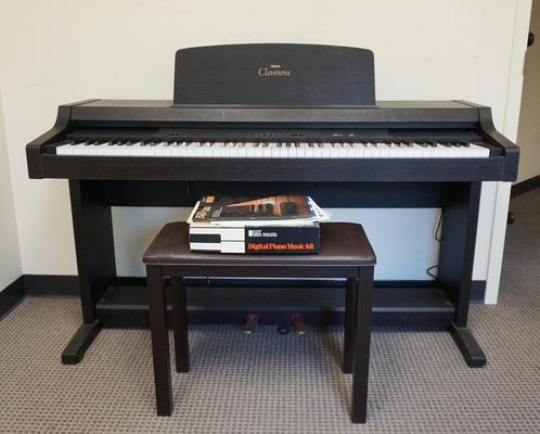 Yamaha Clavinova CLP-311 digitale piano –  topstaat, Muziek en Instrumenten, Piano's, Zo goed als nieuw, Piano, Ophalen