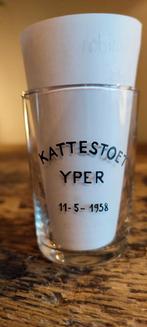 Wijnglas kattestoet Yper Ieper 11-05-1958, Antiek en Kunst, Curiosa en Brocante, Ophalen of Verzenden