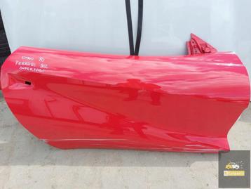 Ferrari 812 Superfast rechts beschikbaar voor biedingen