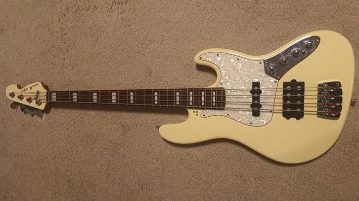 Sandberg California TM-4, Musique & Instruments, Instruments à corde | Guitares | Basses, Utilisé, Enlèvement