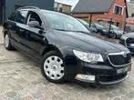 Skoda Superb 1.6TDi * 2013, Auto's, Skoda, Euro 5, Stof, 4 cilinders, Zwart