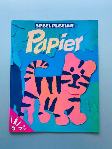 🍄 Boek met uitleg om figuren te maken met papier beschikbaar voor biedingen