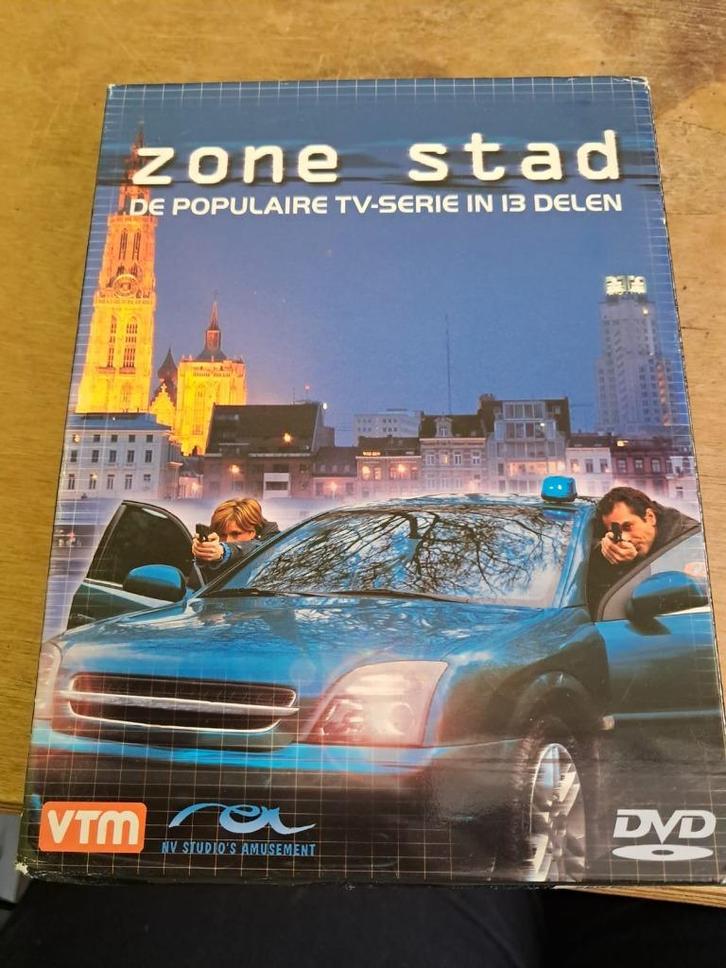 Zone Stad - seizoen 1-4, Cd's en Dvd's, Dvd's | Tv en Series, Gebruikt, Actie en Avontuur, Boxset, Vanaf 12 jaar, Ophalen of Verzenden