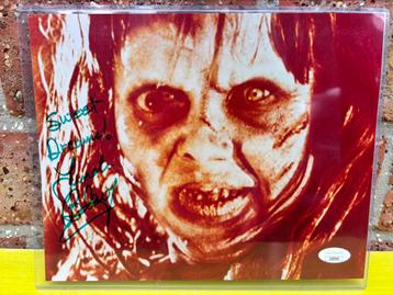 Linda Blair (The Exorcist) – Gesigneerde foto met JSA COA beschikbaar voor biedingen
