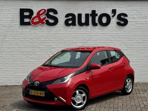 Toyota Aygo 1.0 VVT-i x-play Airco Achteruitrijcamera Multim, Auto's, Toyota, Bedrijf, Aygo, ABS, Airbags, Airconditioning, Bluetooth