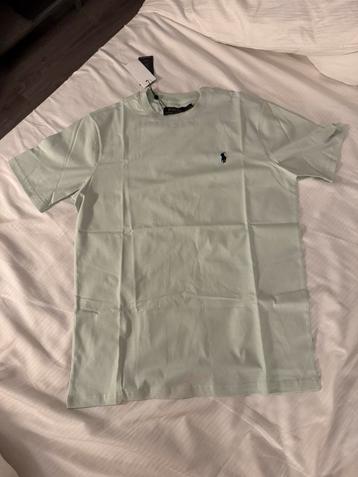 Ralph Lauren T-shirt beschikbaar voor biedingen
