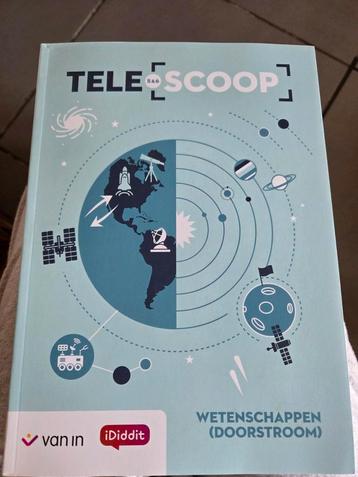 Leerboek wetenschappen telescoop  beschikbaar voor biedingen