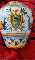 Majolica vaas made in Italy getekend Mica, Ophalen of Verzenden