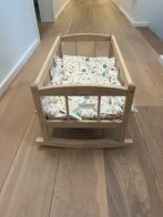 Houten poppenbed met kussentje en dekentje van merk CamCam, Ophalen, Zo goed als nieuw