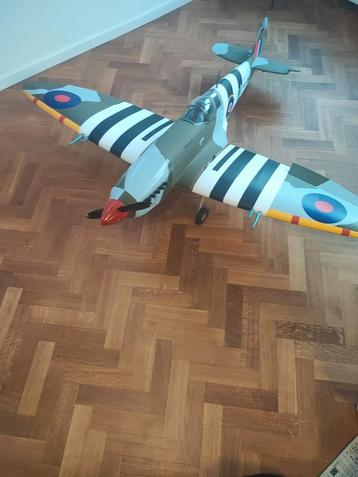 Spitfire MKIX envergure 2.03m, Enlèvement, Comme neuf