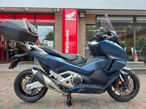 HONDA FORZA 750, Motoren, Motoren | Honda, Particulier, Scooter, meer dan 35 kW, 2 cilinders, Motorrijbewijs A, ABS, LED Verlichting