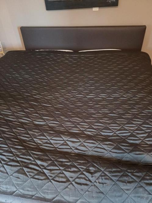Gratis op te halen boxspring met matras., Huis en Inrichting, Slaapkamer | Boxsprings, Gebruikt, Ophalen