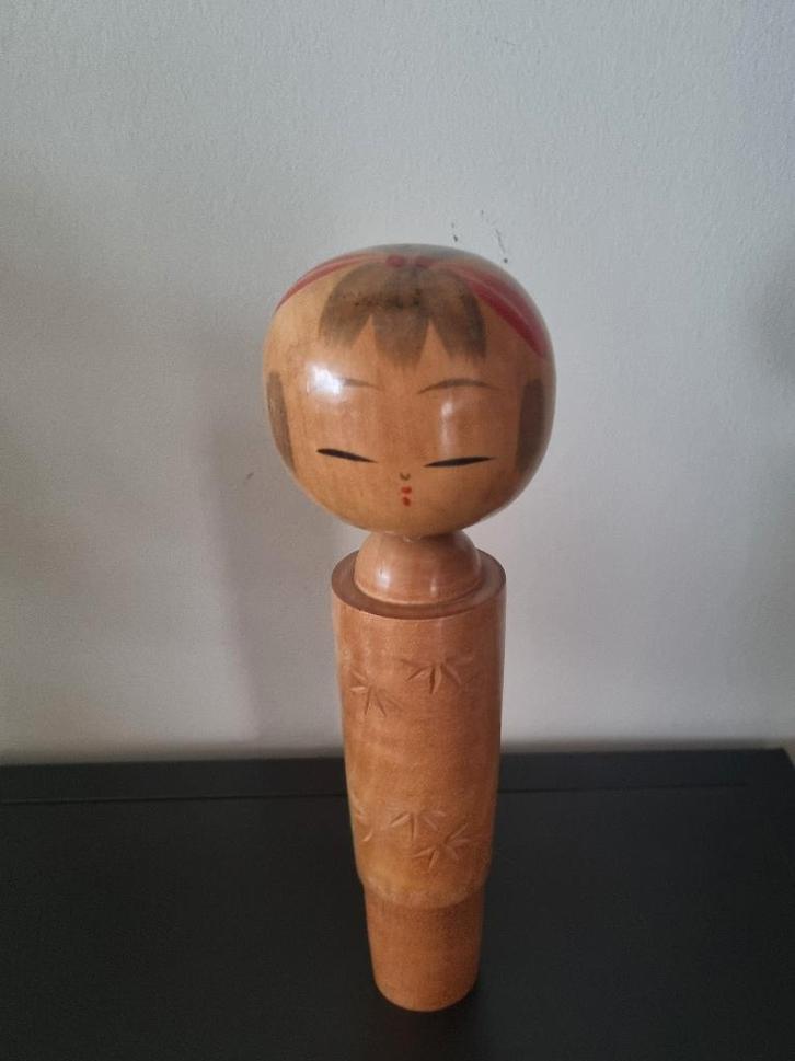 Prachtige Kokeshi, Antiek en Kunst, Kunst | Beelden en Houtsnijwerken, Verzenden