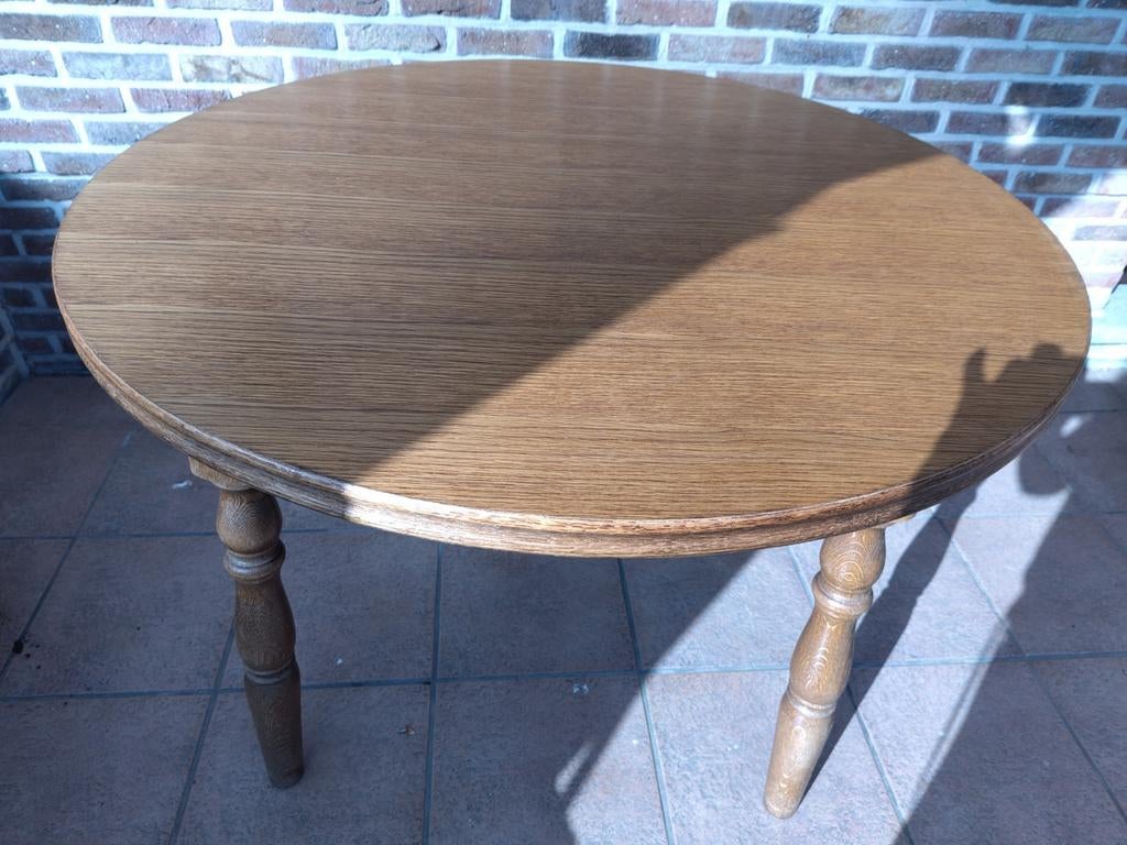 Table de cuisine ronde vintage robuste, Maison & Meubles, Enlèvement