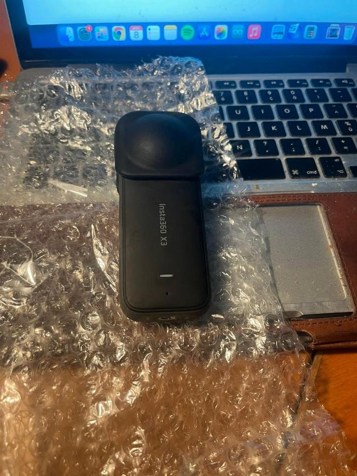 Camera Insta 360 comme neuve, utilisé 1 fois, TV, Hi-fi & Vidéo, Caméras action, Comme neuf, Autres marques, Enlèvement ou Envoi