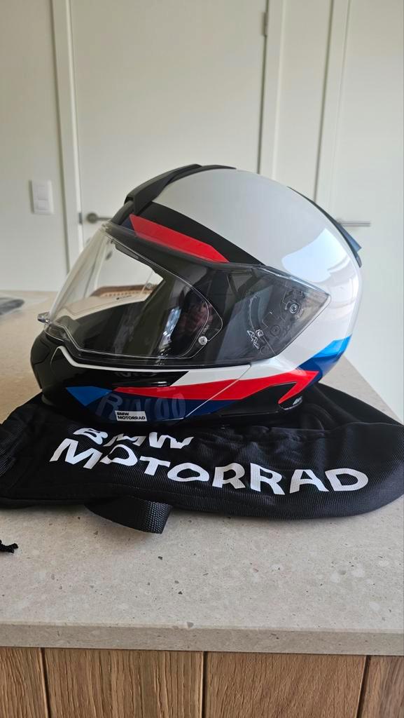 BMW EVO 7 systeemhelm, Nieuwe staat, maat S, M kleuren,, Motoren, Kleding | Motorhelmen, Systeemhelm, S, Overige merken, Nieuw zonder kaartje