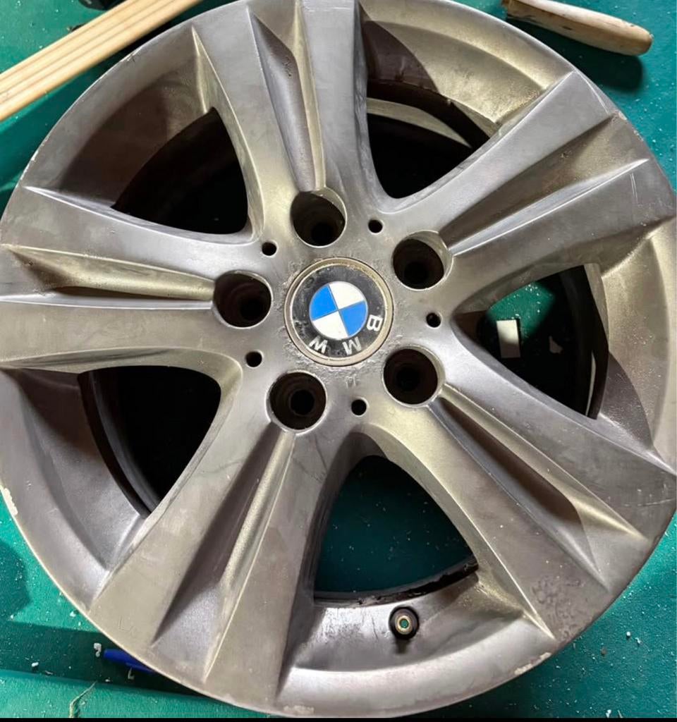 jantes bmw (100€ les 4), Enlèvement, Comme neuf