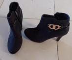 Bottillons hauts talons noir 41 NEUF, Zwart, Lage of Enkellaarzen, Nieuw, Ophalen of Verzenden