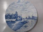 bord Delfts blauw gesigneerd N. Leukerij, Ophalen of Verzenden