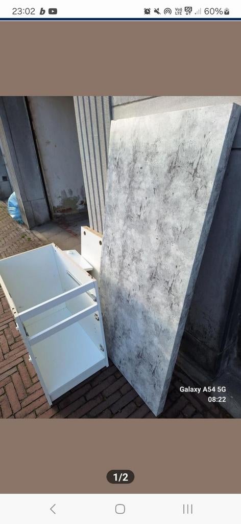 Bureau ikea à donner