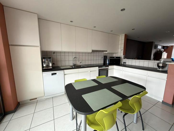 Keuken, Huis en Inrichting, Keuken | Complete keukens, Gebruikt, Hoekkeuken, Wit, Overige materialen, Greeploos, Ophalen