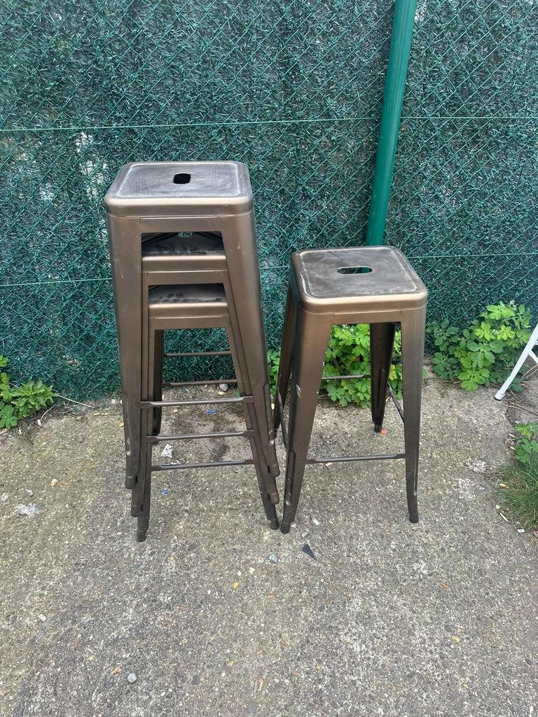 Metalen barkrukken – set van 4– industriële look, Huis en Inrichting, Barkrukken, Ophalen, Zo goed als nieuw